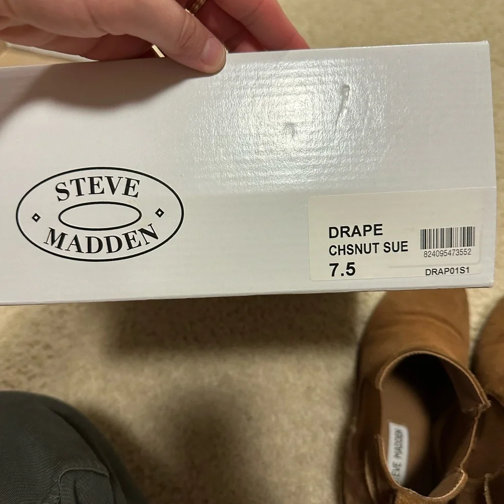 Steve Madden Brown Suede Ankle Boots - Picture 9 of 11
